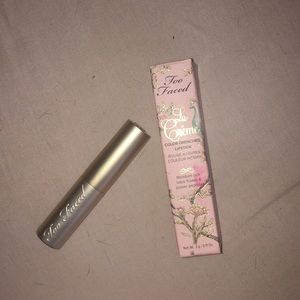 Iridescent Too Faced La Crème Lipstick